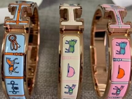 Hermès Clic H Printed Enamel Bracelet (Horse Motif)