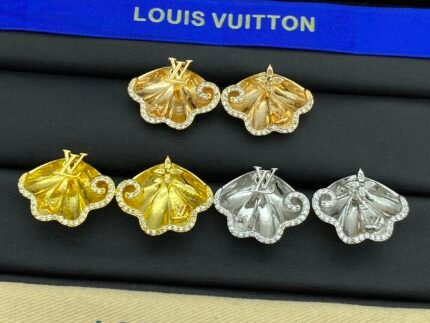 Louis Vuitton (LV) Petal-Embellished Crystal Stud Earrings Set